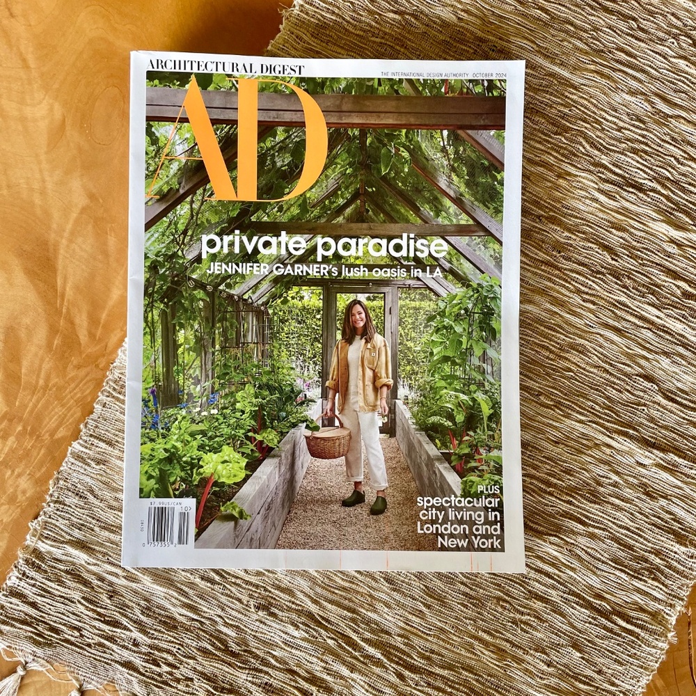 AD Magazines - Picture 2 of 4